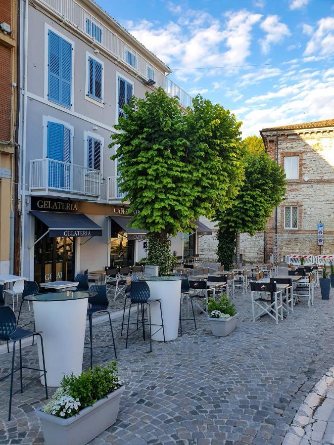 Viverenumana Appartamenti La Tua Casa In Centro A Pochi Passi Dal Mare Exterior foto