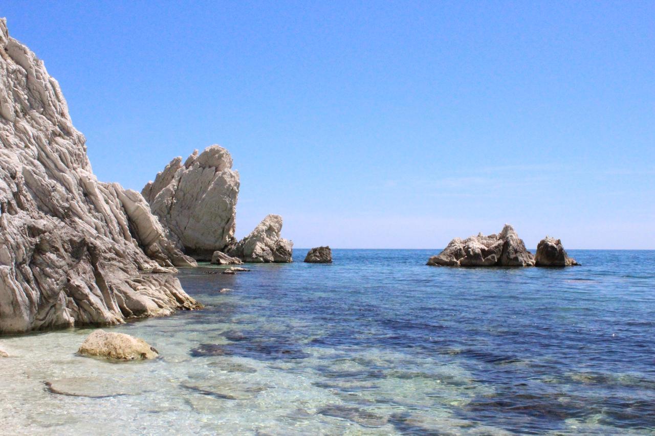 Viverenumana Appartamenti La Tua Casa In Centro A Pochi Passi Dal Mare Exterior foto