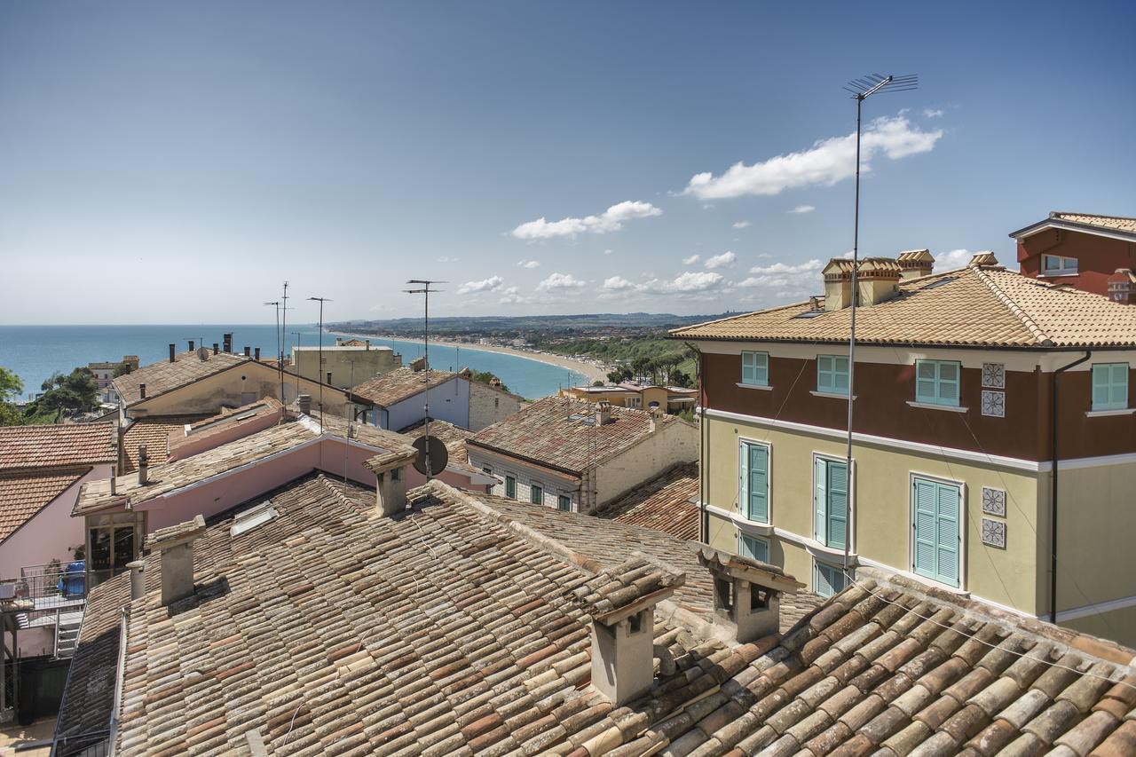 Viverenumana Appartamenti La Tua Casa In Centro A Pochi Passi Dal Mare Exterior foto